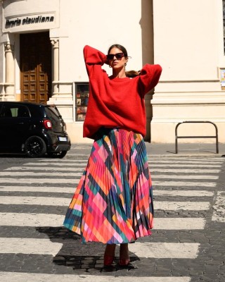 JULIA PLEATED SKIRT PIXEL SQUARES SOBOHEMIAN