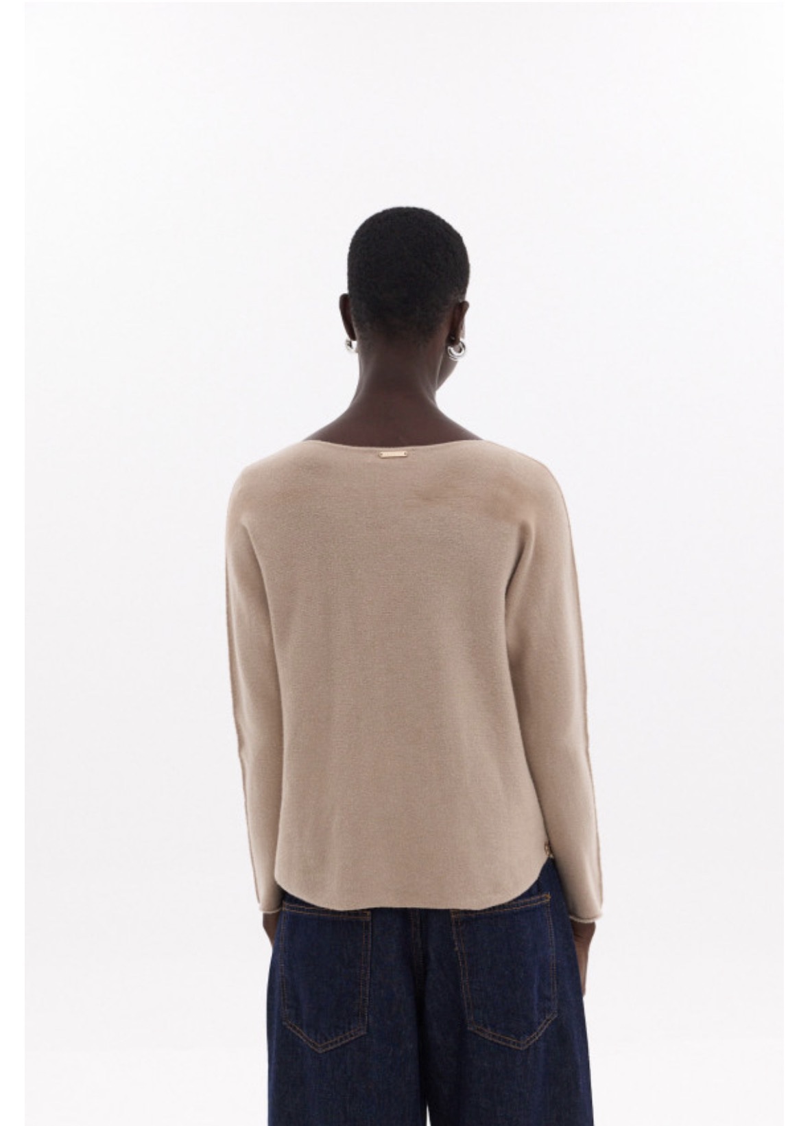 Efimeron Soft Knitwear - V neck - Image 6